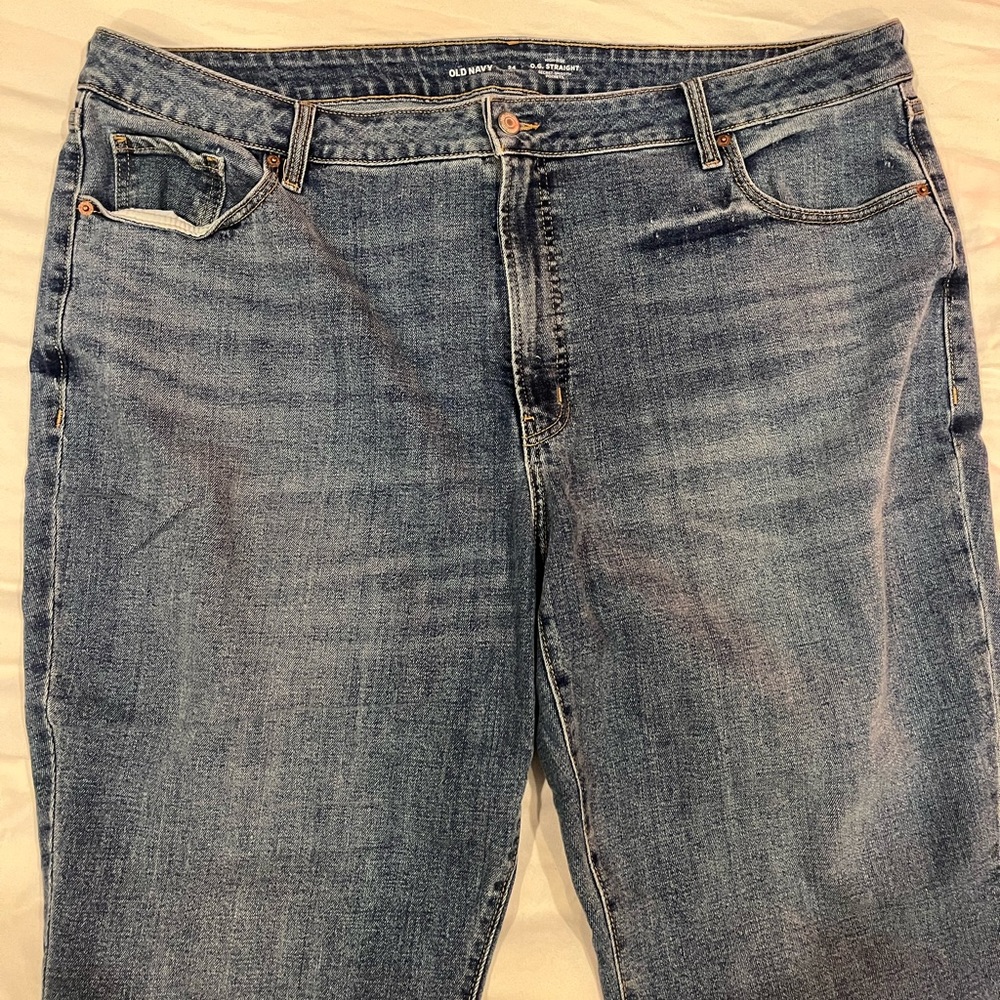 High Rise Slit Jeans - Picture 3 of 10